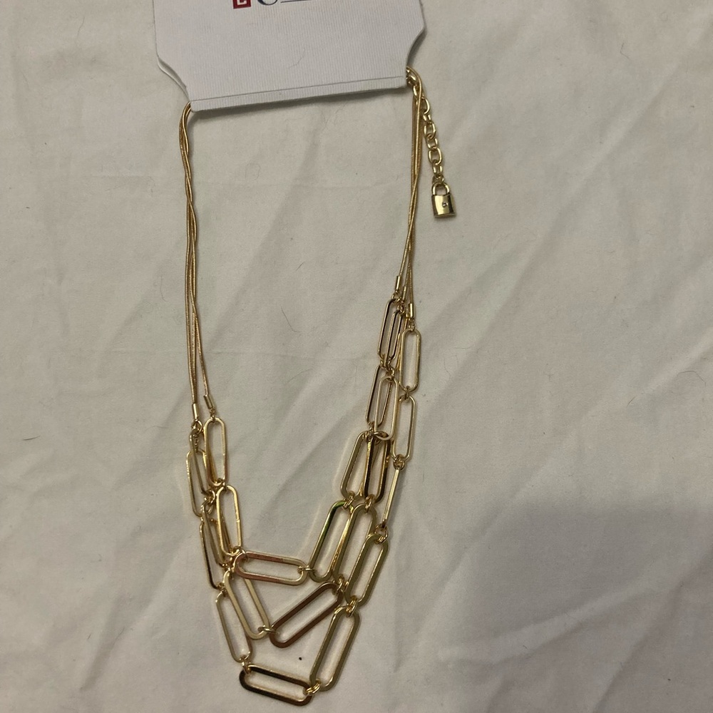 5-24 Chaps gold tone necklace Layered link short NWT